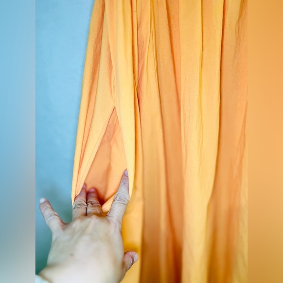 STITCHDROP women’s dress size Med
100% cotton
20” pit to pit
free on waist - Picture 4 of 12